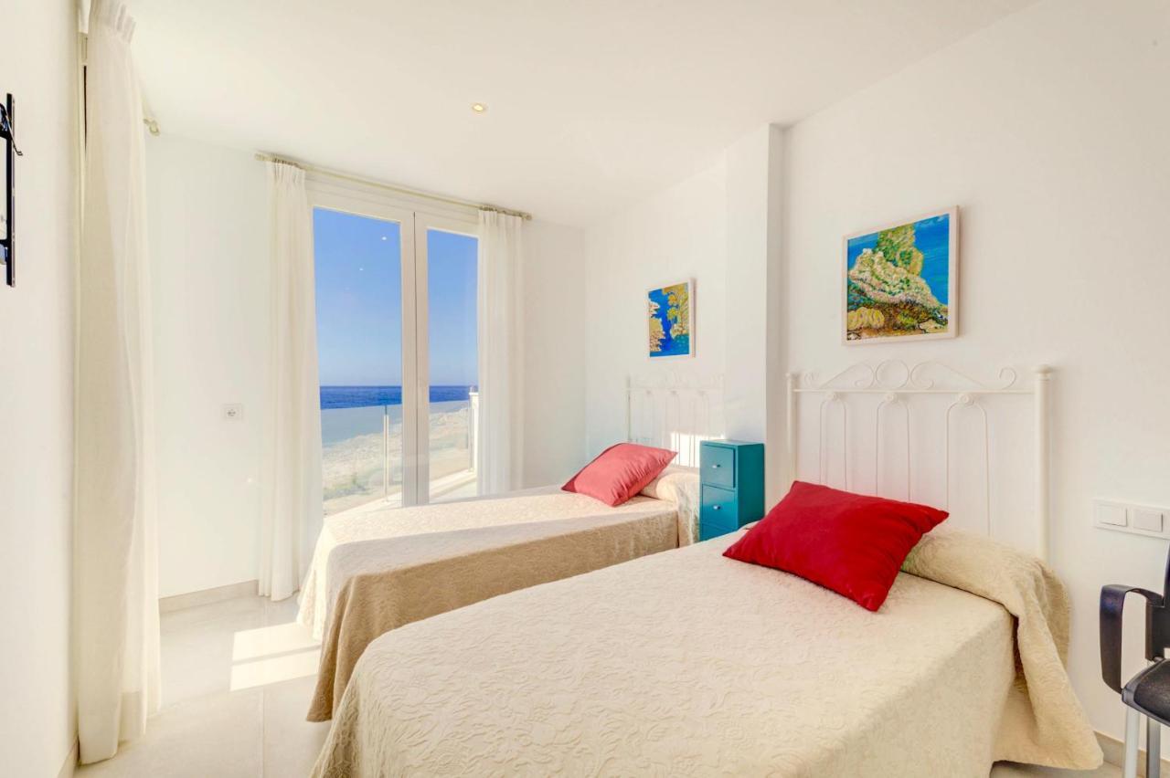 Beachfront Apartment Migjorn Cel By Sealand Villas 콜로니아 산트 호르디 외부 사진