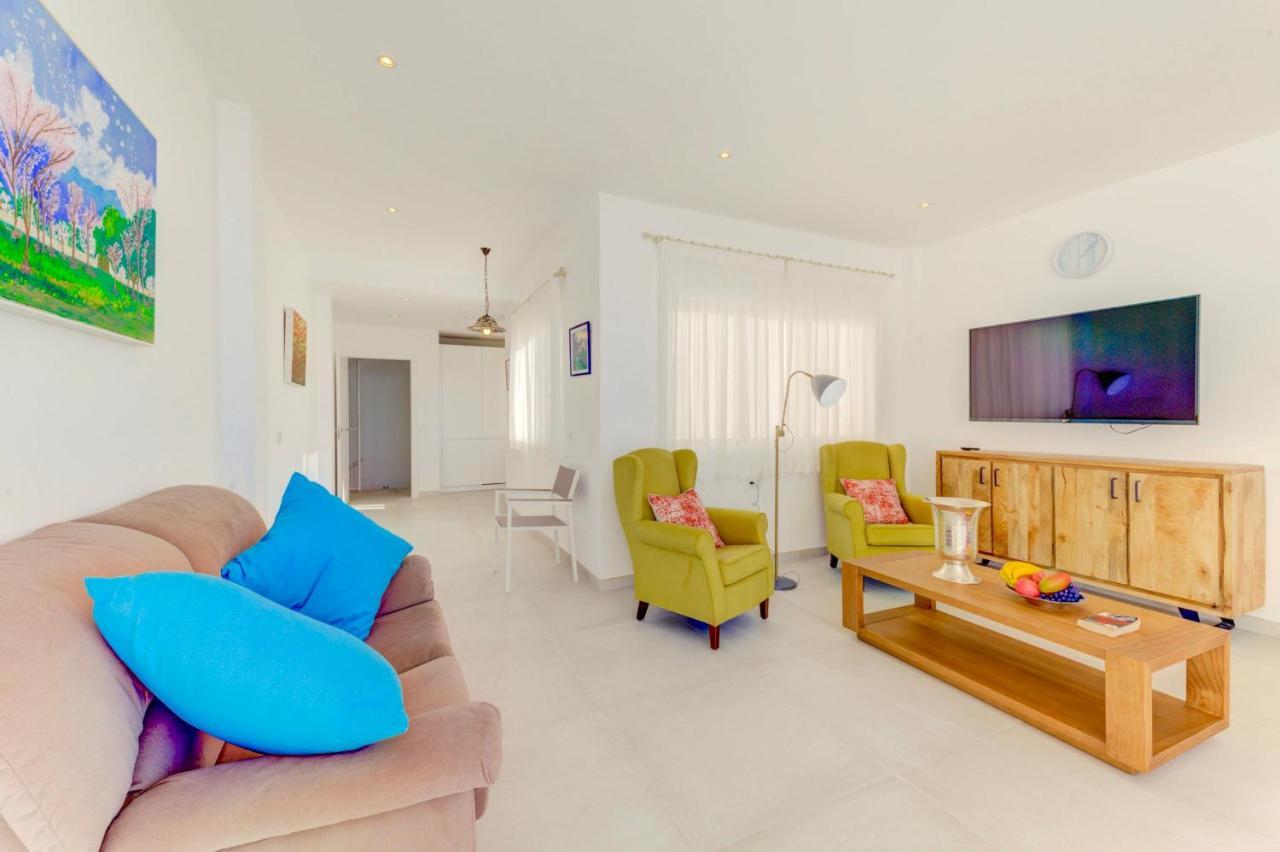 Beachfront Apartment Migjorn Cel By Sealand Villas 콜로니아 산트 호르디 외부 사진